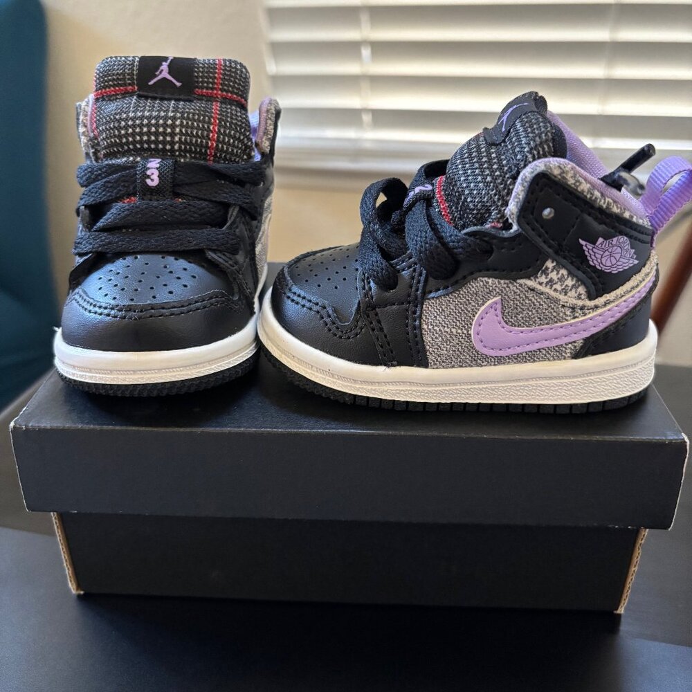 Jordan Kids Sneakers Black and Lavender